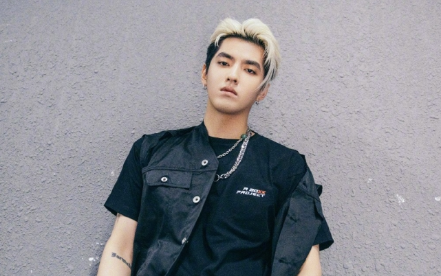 范冰冰|“不放吴亦凡就换国籍”985高校生威胁官方，要率众女粉移民加拿大