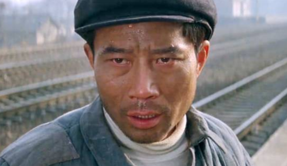 李雪健|李雪健：40年33个影帝，角色塑造太成功，刘少奇夫人拒绝握手