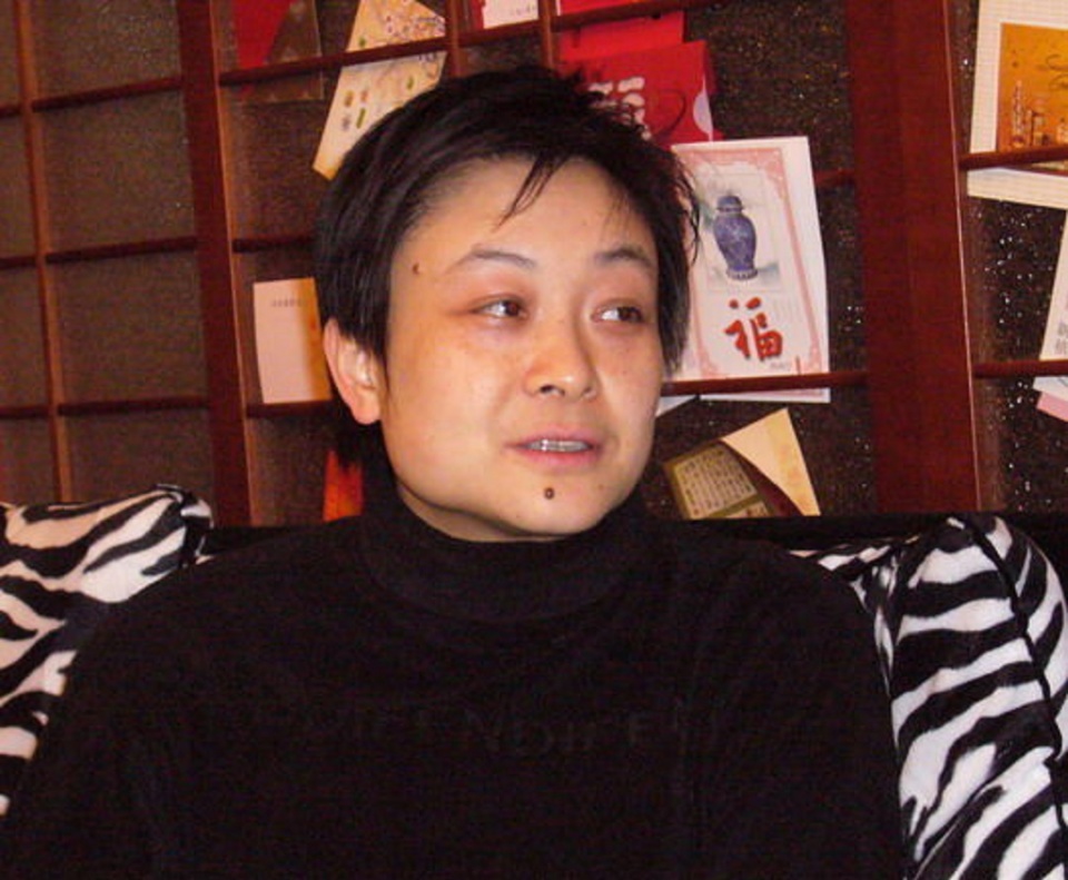 小山智丽|乒坛女将何智丽：入籍日本，打败邓亚萍大喊哟西！如今下场怎样？