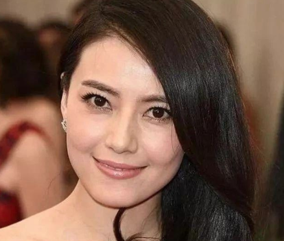 成龙|当女星们没了PS，个个原形毕露，女神？可能还没你老婆漂亮！