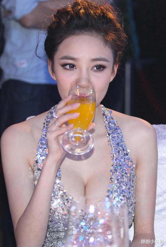 刘玥霏|身材傲人的女明星 魔鬼身材收获无数男粉丝