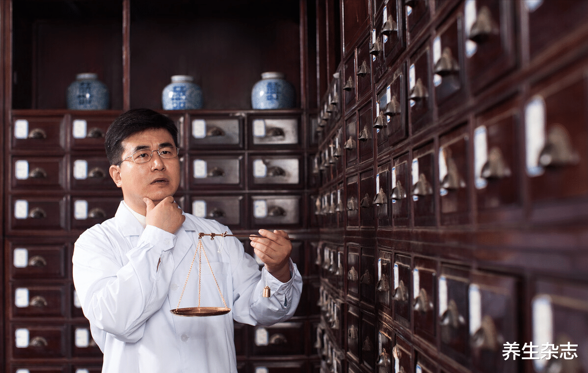 牙周炎|一位乡村中医，竟然一副中药粉，就治好了反复发作的牙周炎，太厉害了