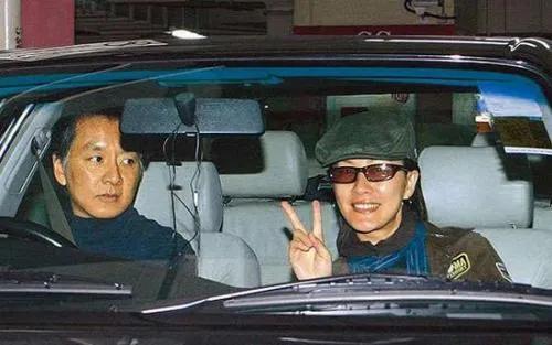 陈慧珊|陈慧珊：与相爱9年的老公离婚，转身爱上伏明霞丈夫，结局如何？