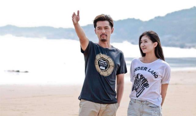 张小斐|胡歌消失整整2月后，终于官宣一件“喜事”？女友粉含泪祝福