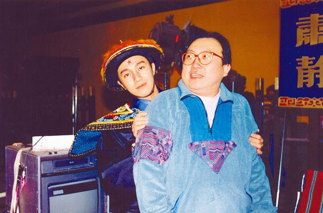 周星驰|息影18年，周星驰为什么突然出演《功夫2》？要从王晶说起！