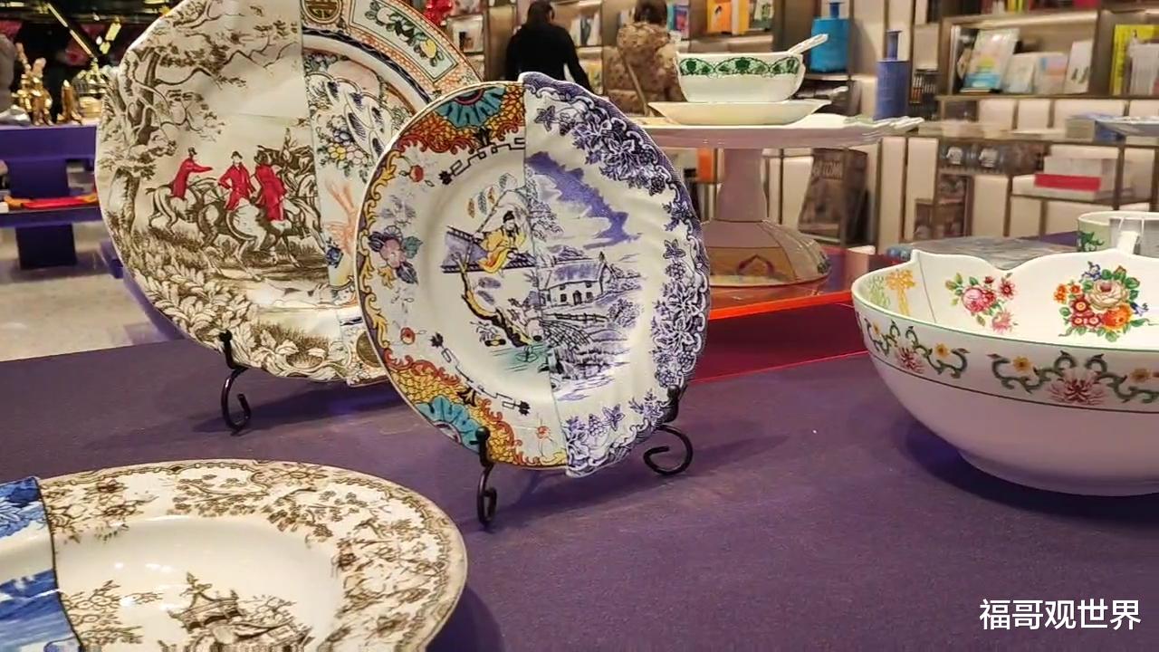 12月12日!西安又一个高端商场开业,内部装修磅礴大气