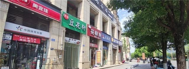 山西省 涪陵一小区竟因电梯火遍全国，业主却哭笑不得！