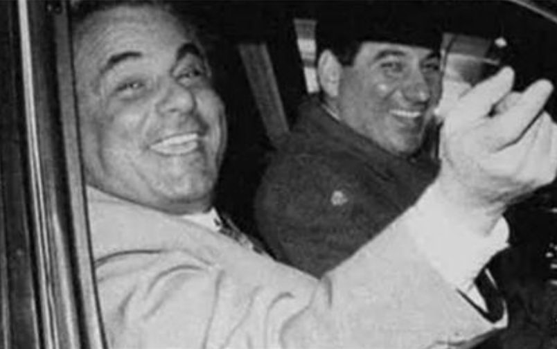 警察|传奇卧底杰昆，在黑帮潜藏24年，喊话上司：再不收网我就成老大了