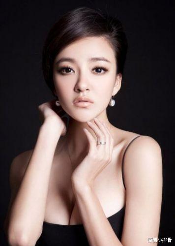 刘玥霏|身材傲人的女明星 魔鬼身材收获无数男粉丝