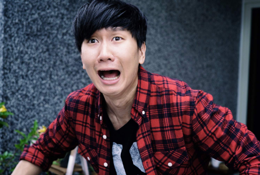 黄晓明|混不好就得回家继承家产的8位明星，林俊杰还挣扎，他俩被拖走了