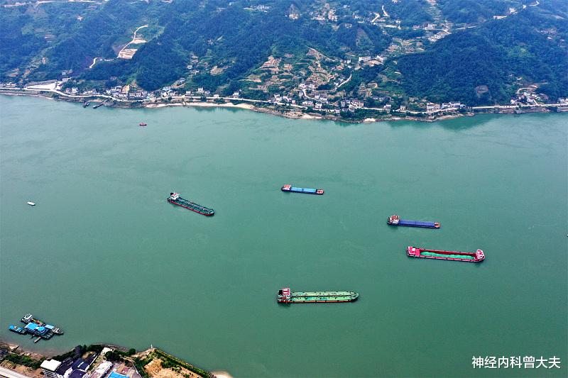 肿瘤|脑梗死的危害有多大？三名患者，一个退学一个失业一个在家等死