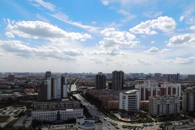 情话的十点半 河北一17年老商场“倒闭”,被疫情和电商“打压”,如今惨淡收场