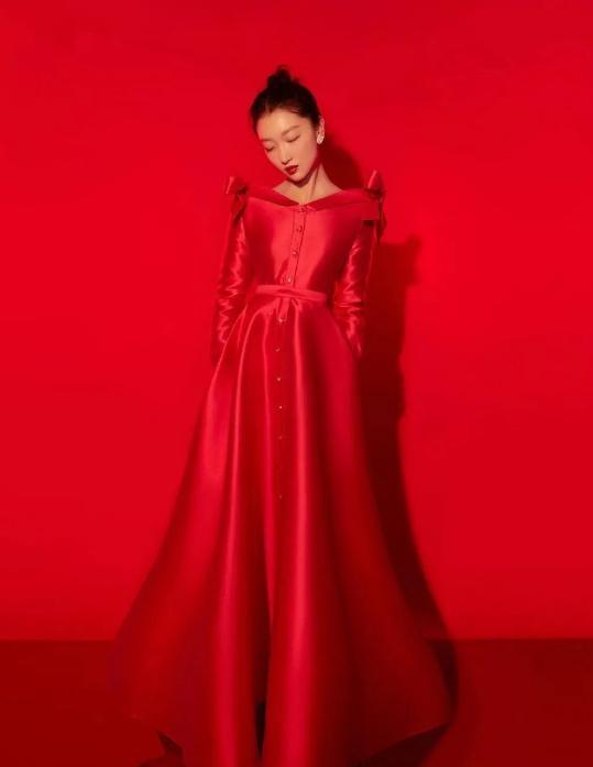 林志玲|佟丽娅手镯31万，倪妮大衣3万，都比不过韩红暴瘦40斤