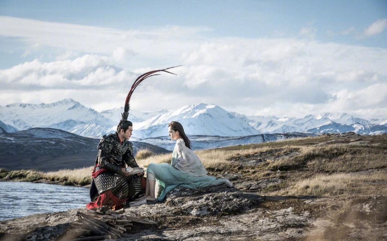 李婉华|成本2.5亿日票房才26万，5天就被下映，张艺谋把这部烂片打惨了