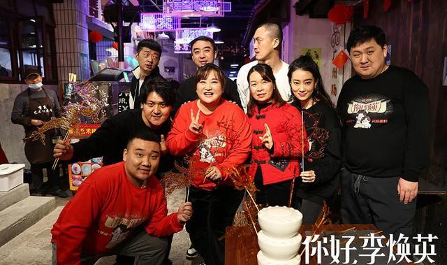 贾玲|《李焕英》票房如果破50亿，贾玲只能拿5000万，这次她吃大亏了