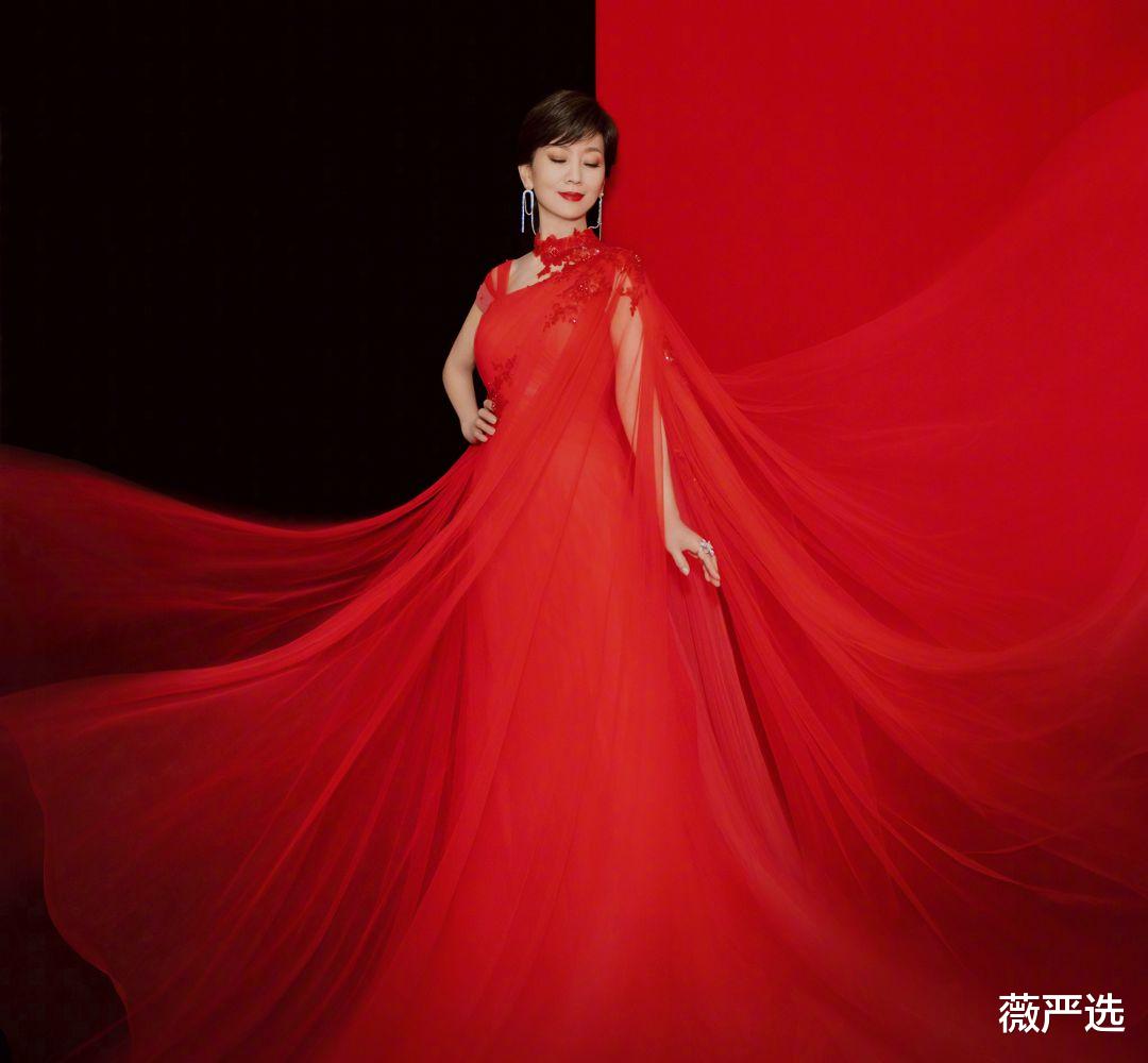 赵雅芝|67岁赵雅芝复出捞金,暴露真实状态!原来冻龄美图都是“照骗”?