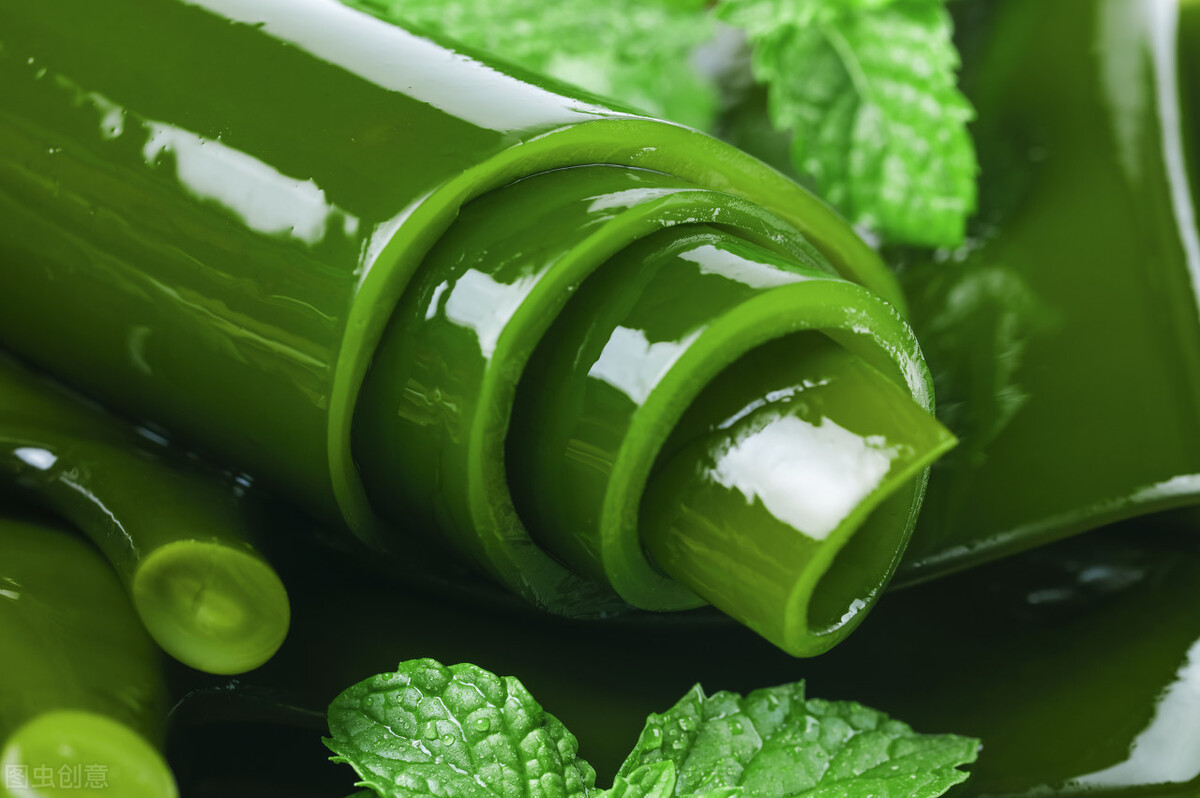 海带|海带会让骨骼千疮百孔？医生坦言：若想骨壮如牛，2种东西不要碰