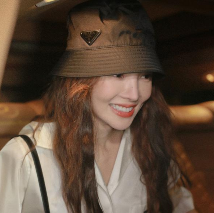 好物官 金晨因综艺再次走红，好皮肤被赞，晒自用护肤品，可爱香皂成亮点