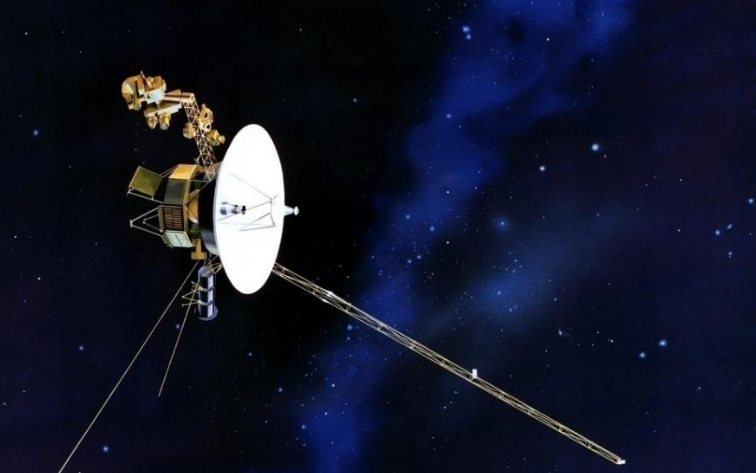 哈勃太空望远镜发现中型黑洞，正撕裂一颗恒星，美国依旧很强！