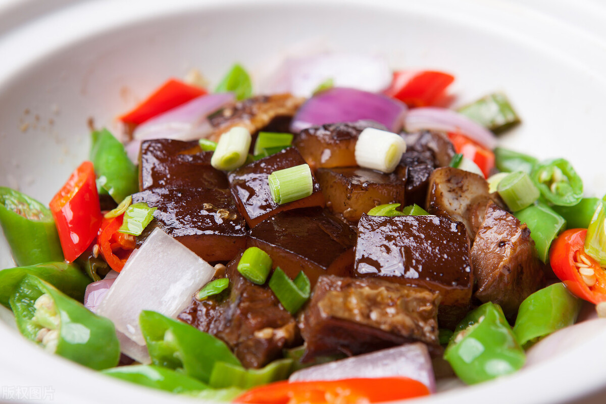 馋嘴的小猫|退休院士亲历：甘油三酯3.2，戒掉3种食物以后，血脂慢慢稳定了