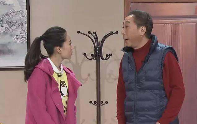 贾玲|冯巩“女儿”多次上春晚没被捧红,如今34岁却被贾玲带火了, 她是谁?