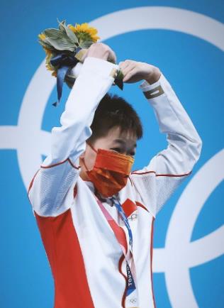 朱丹泰|拒绝豪宅、店铺，郭晶晶家的大礼全爸难拒绝，全红婵能奖多少钱？