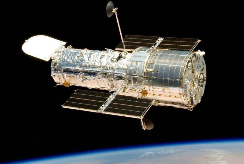 哈勃太空望远镜发现中型黑洞，正撕裂一颗恒星，美国依旧很强！