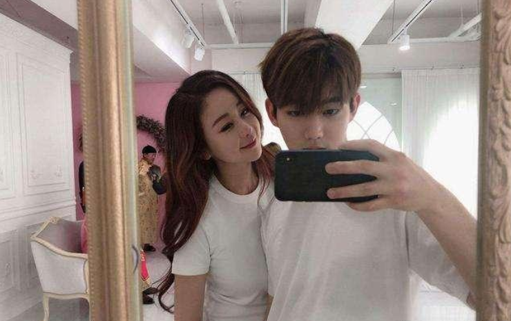 米娜|她43岁因长得太漂亮，被小17岁男生送豪车追求，如今活成了这样