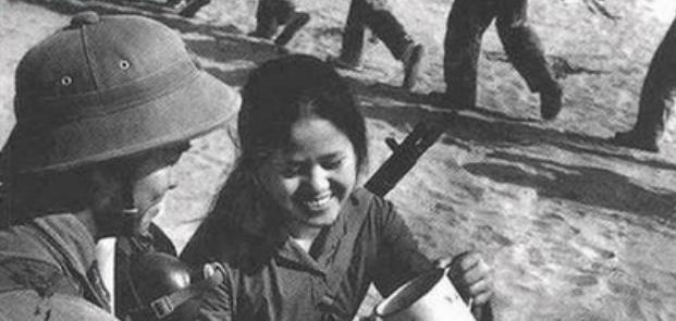 中年女同学的自救|长条山战役：我军劝和，越南女兵却无一投降，去世时连军装都没穿