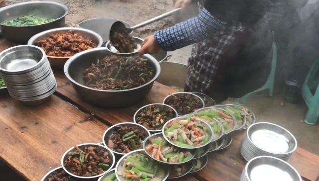 老话说“菜不摆三、筷不成五、席不成六”啥意思?牢记祖训错不了