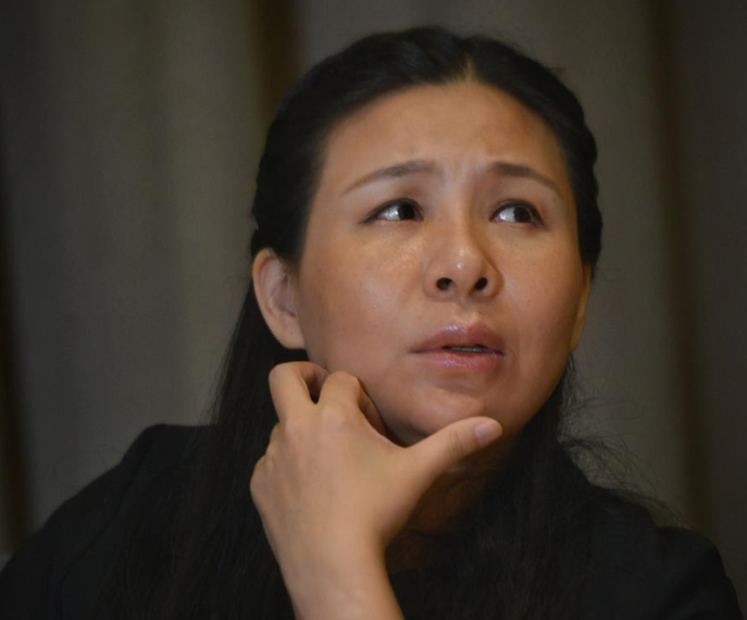 作家陈岚直播力挺霍尊?称他是一个单纯的人,怒斥陈露动机不纯