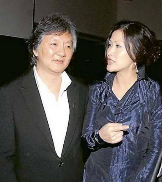 陈慧珊|陈慧珊：与相爱9年的老公离婚，转身爱上伏明霞丈夫，结局如何？