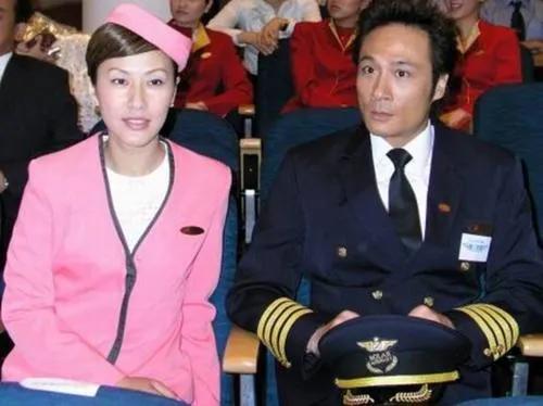 陈慧珊|陈慧珊：与相爱9年的老公离婚，转身爱上伏明霞丈夫，结局如何？