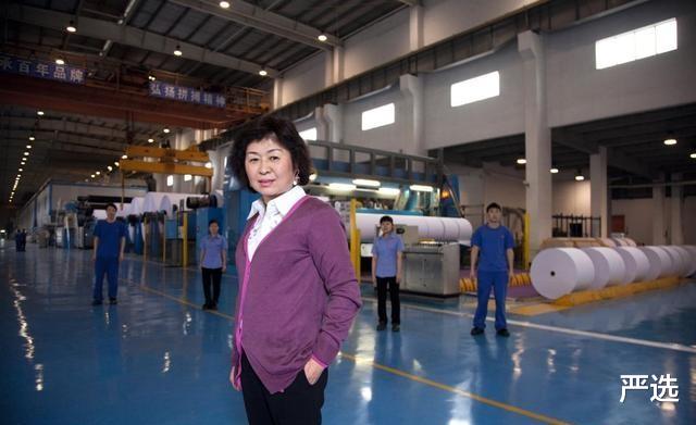 严选|中国女首富:靠不起眼的“地球仪”,身家440亿,它神奇在哪?