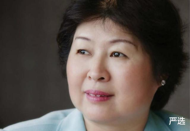 严选|中国女首富:靠不起眼的“地球仪”,身家440亿,它神奇在哪?