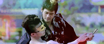 电视剧|看看越南翻拍的国产古装电视剧：来吧，朕不能一个人瞎！