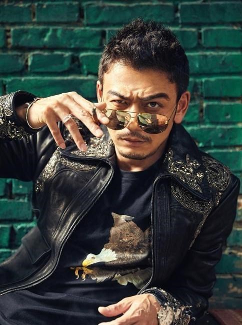 型男|38岁型男杨烁，“隐藏”了9年的老婆，原来是我们熟悉的童年女神