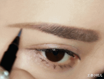 严选|那些纹眉的女生，如今怎么样了？过来人说出亲身经历，别不屑一顾