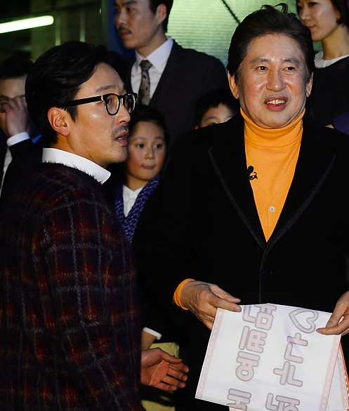 樱桃如水水|6位因丑闻塌房的韩国男星，性侵、涉毒、家暴、滥交，自律就那么难吗？