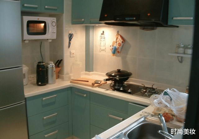 看了无数凌乱的家庭,我发现中国式厨房,一般都存在3个“通病”