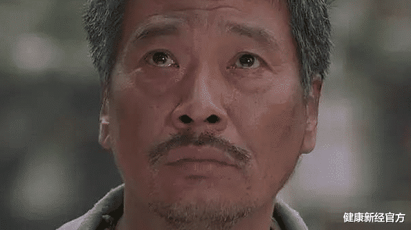 失眠|男性晨起出现“3臭1痛”，可能肝已“烂透”，你若没有，肝还“强壮”