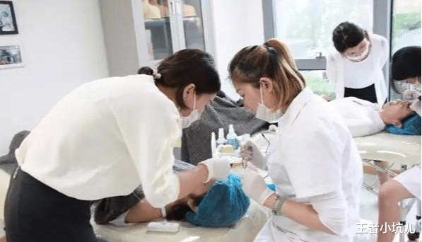 严选|那些纹眉的女生，如今怎么样了？过来人说出亲身经历，别不屑一顾