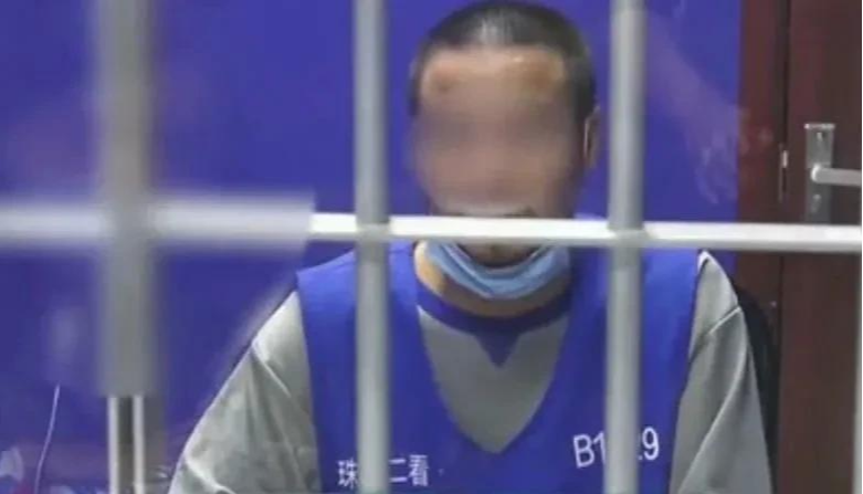 融媒看看 “共同致富”的好兄弟，却一起穿上了囚服