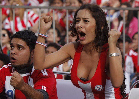 世界杯|南非世界杯，一夜爆红的巴拉圭美女球迷里克尔梅现状如何？