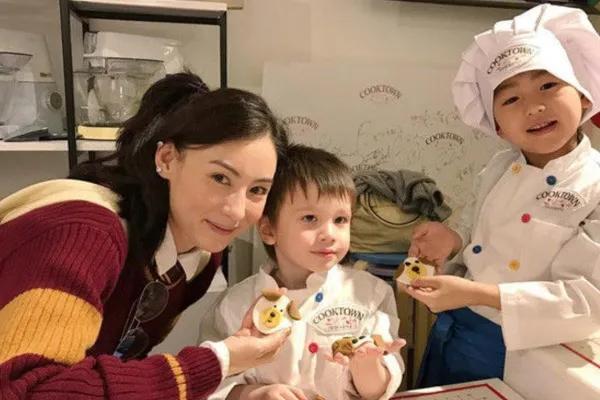 谢霆锋|张柏芝和谢霆锋疑似复合?同游日本,情人节一家五口度过