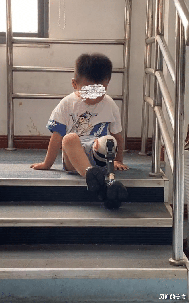 奶奶带孙子出车祸,瞒着家人做截肢,儿媳:绝不原谅!