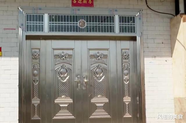 ?男子举债30万买车买房迎娶00后女友,第二天新娘失踪了