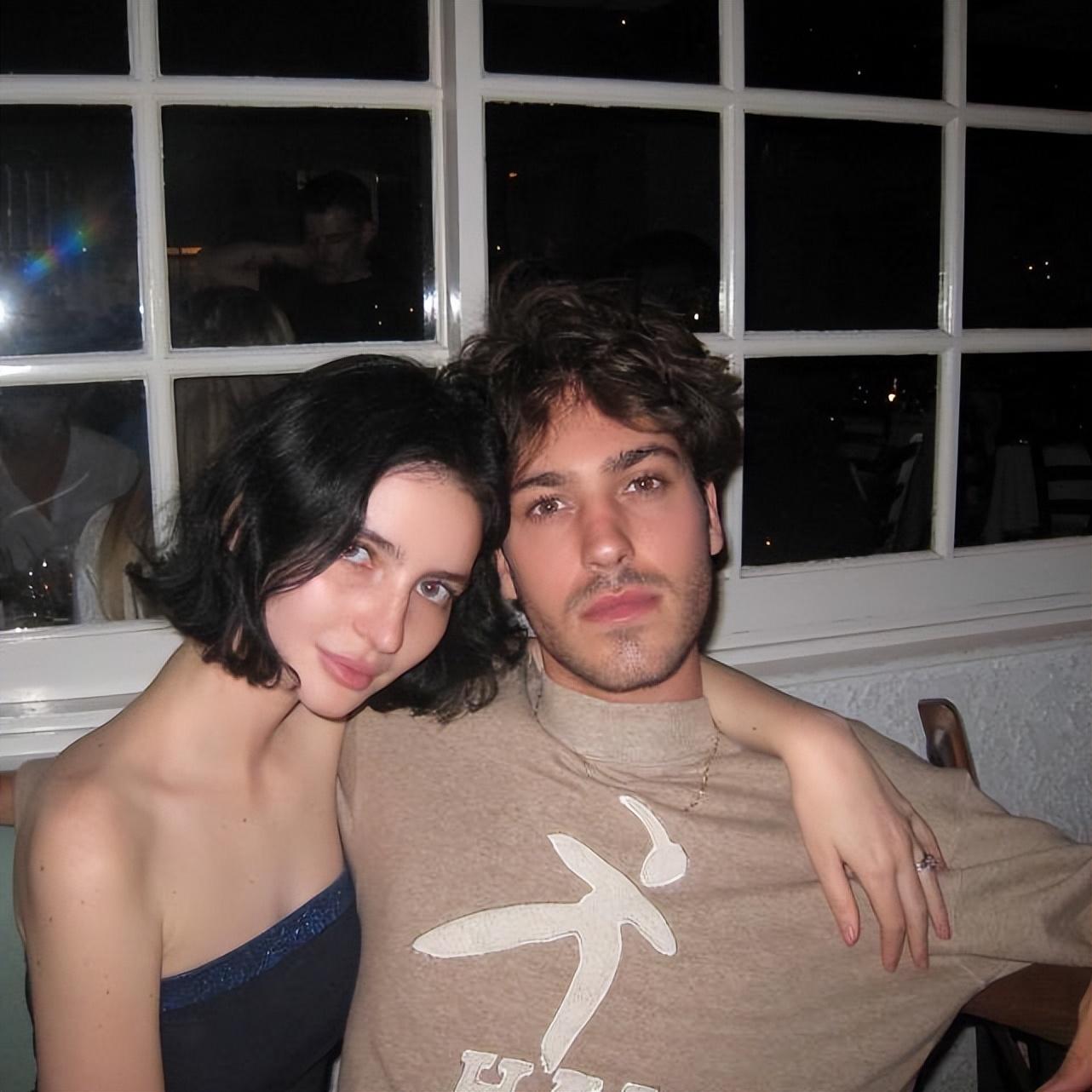 保罗·沃克|保罗·沃克23岁女儿街边痛哭，与丈夫用餐时突然崩溃，被担心婚变