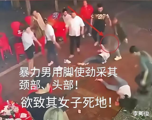 目击证人曝光唐山受害女孩黑暗后续？小巷子成最大疑点