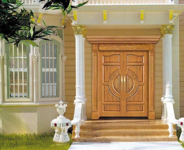 装修是大门的颜色怎么选？（装修大门颜色有什么风水讲究）